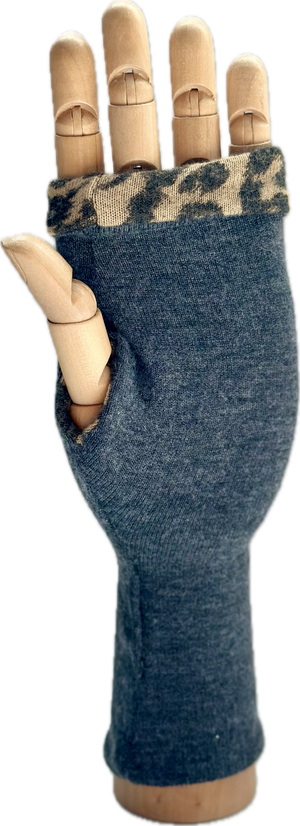 Reversible Fingerless Gloves in Soft Cashmere Feel Double Layer Sweater Jersey