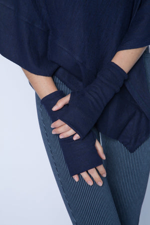 double layer fingerless glove in navy